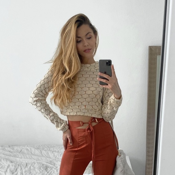 Craze The Label Boutique Tops - Harlow Long Sleeve Top - Cream